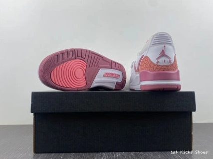 1st Kicks Jordan Trendsetting   FN3407- 4197 Legacy312 1015